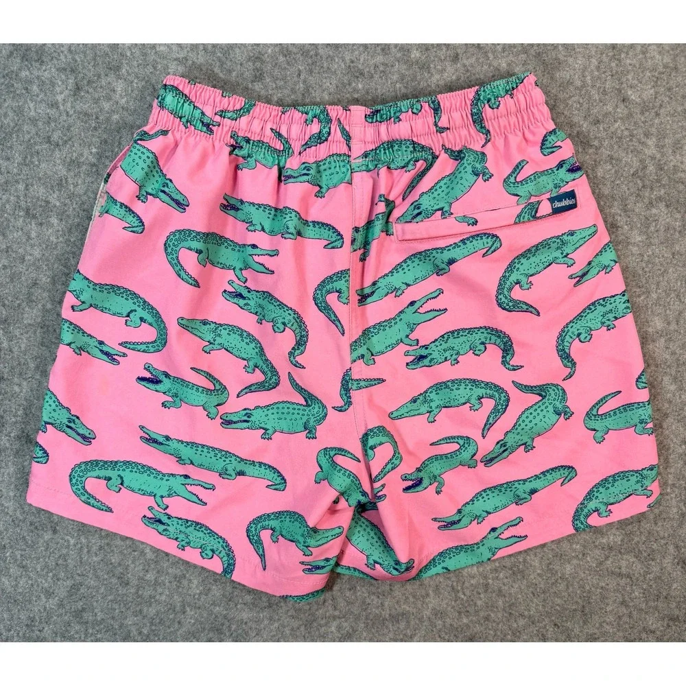 Chubbies Boys Pink Crocodile Swim Trunks Mesh Shorts Small 5.5 Inseam